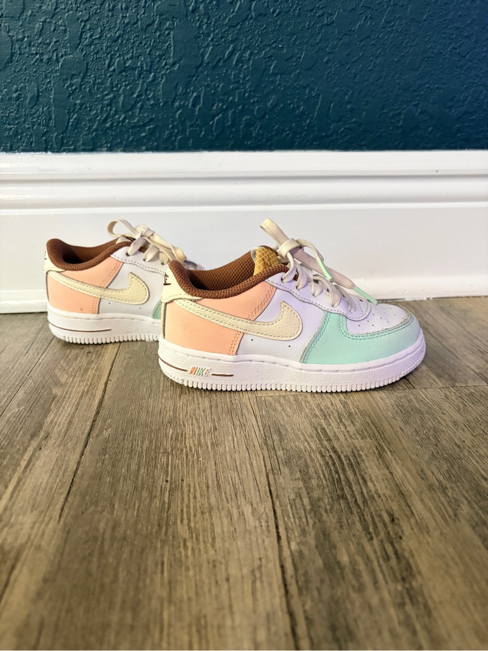 Nike Kids Pastel Pink, Mint & Peach Low-Top Sneakers